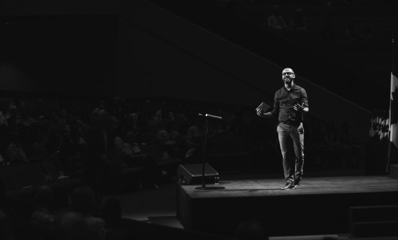 Učenje engleskog jezika uz pomoć TED talk-a